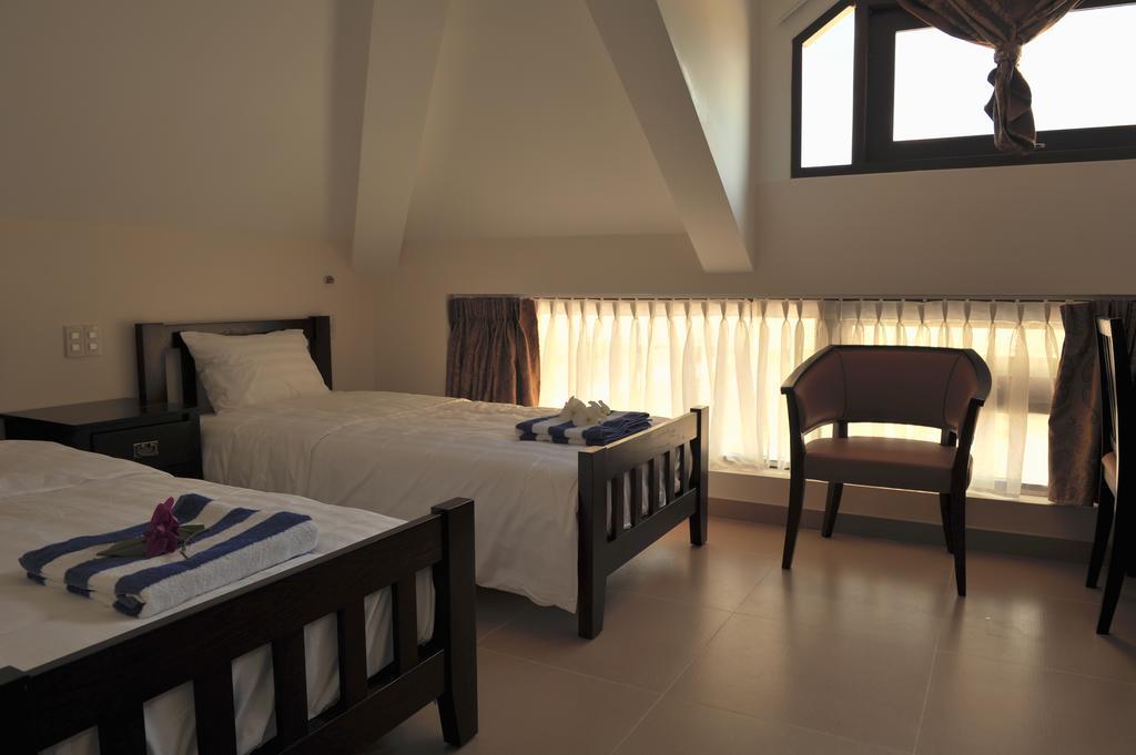 Kosmos Phu Quoc Villa Phòng bức ảnh